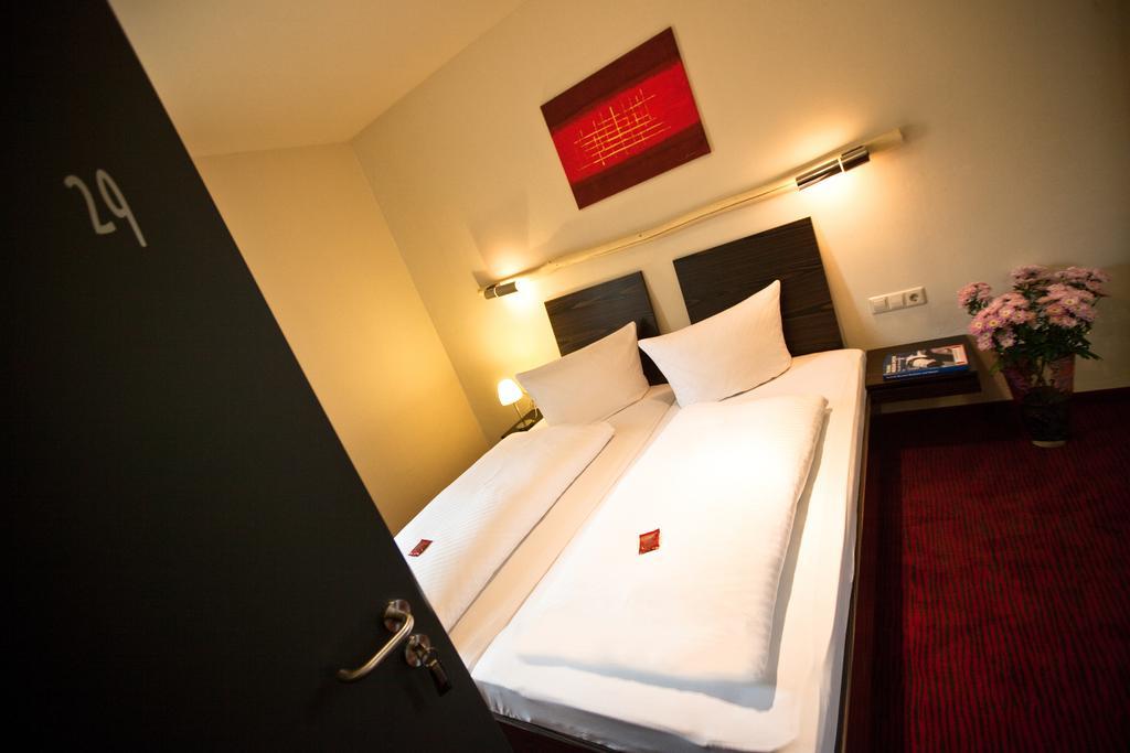 Hotel Speyer Am Technik Museum חדר תמונה